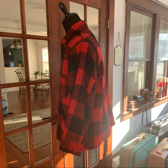 Vintage 1960’s Woolrich Buffalo Plaid Wool Jacket - Picture 5 of 13
